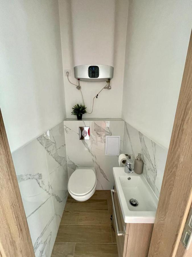 Home R1274 #Freeparking Будапеща Екстериор снимка