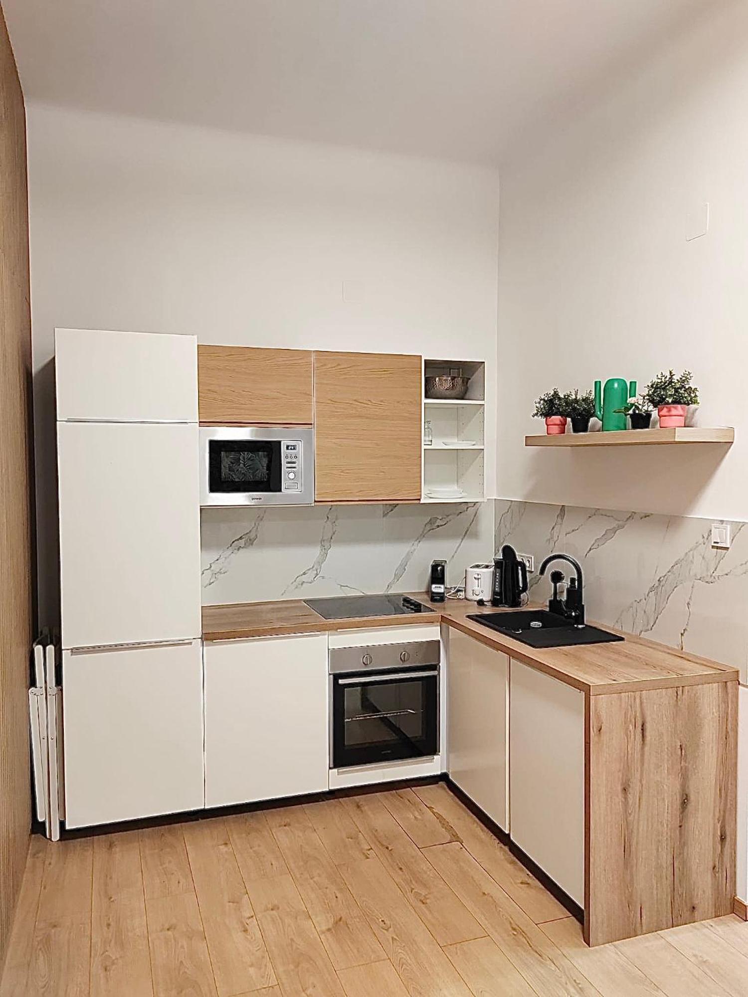 Home R1274 #Freeparking Будапеща Екстериор снимка